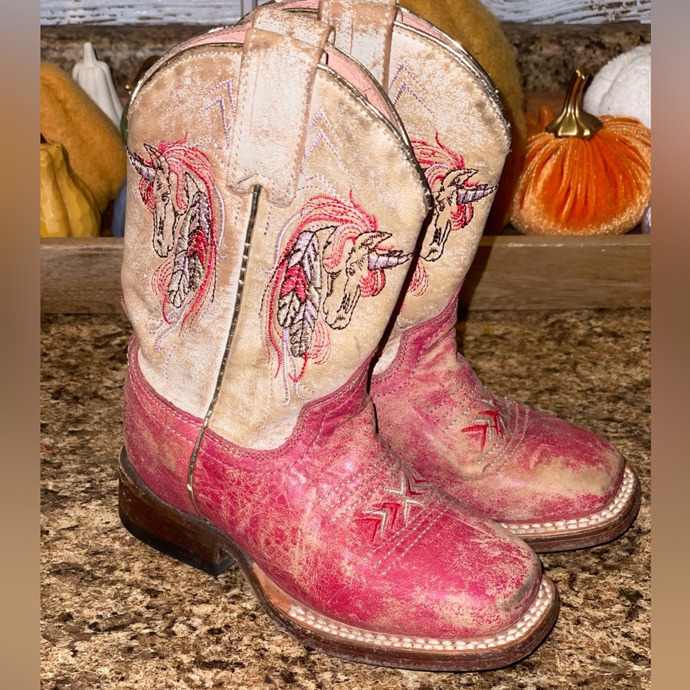 Toddler Girls Unicorn Pink & Cream Cowboy boots.
